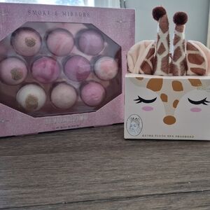 Pink and White Bath Bomb Set